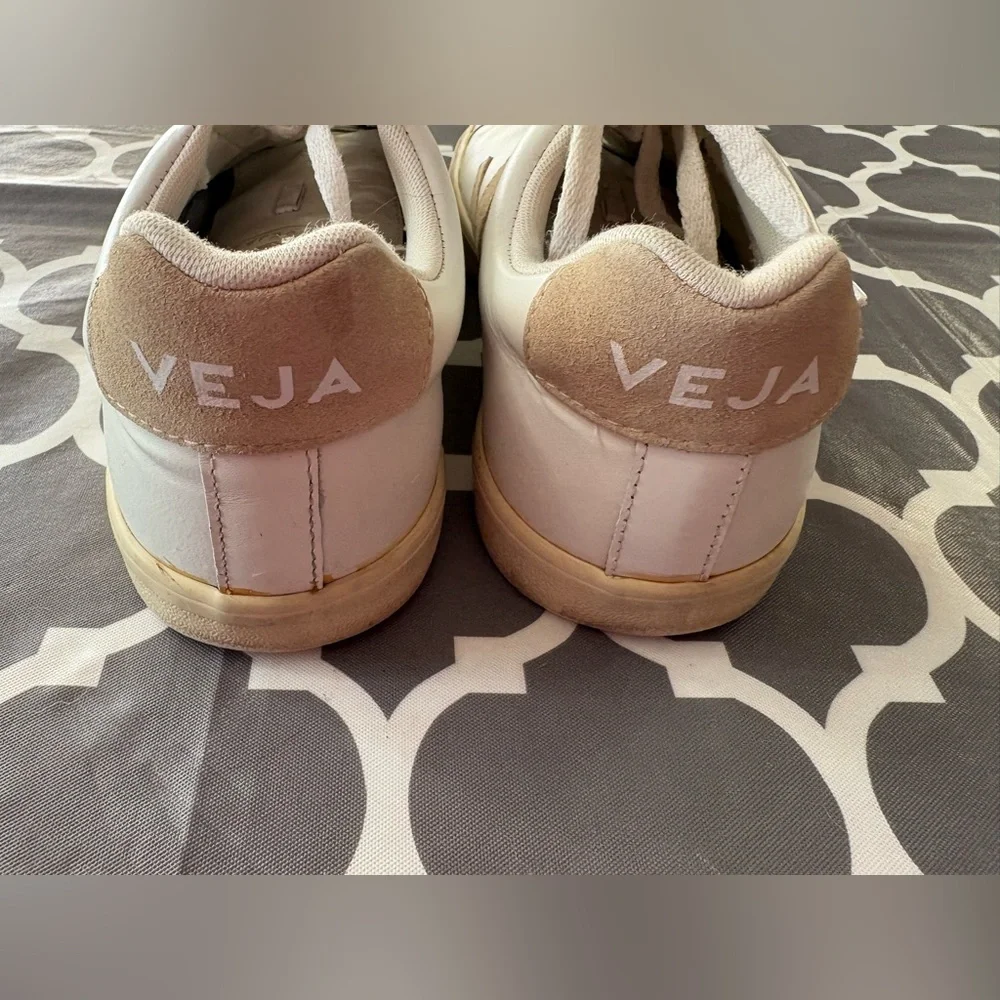 Veja Women’s White Sneakers with Beige Suede V Logo